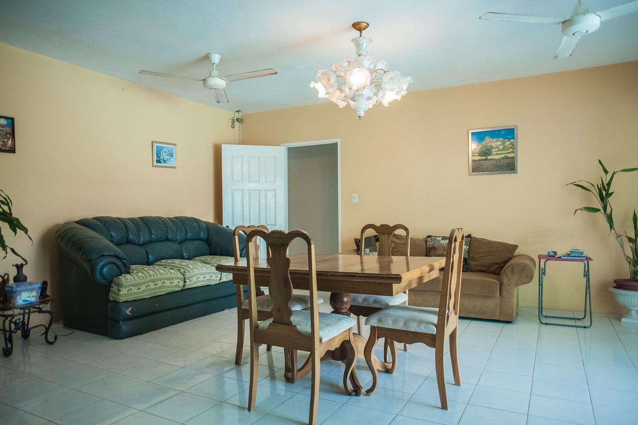 Diamond Villa Guest House Montego Bay Exteriér fotografie