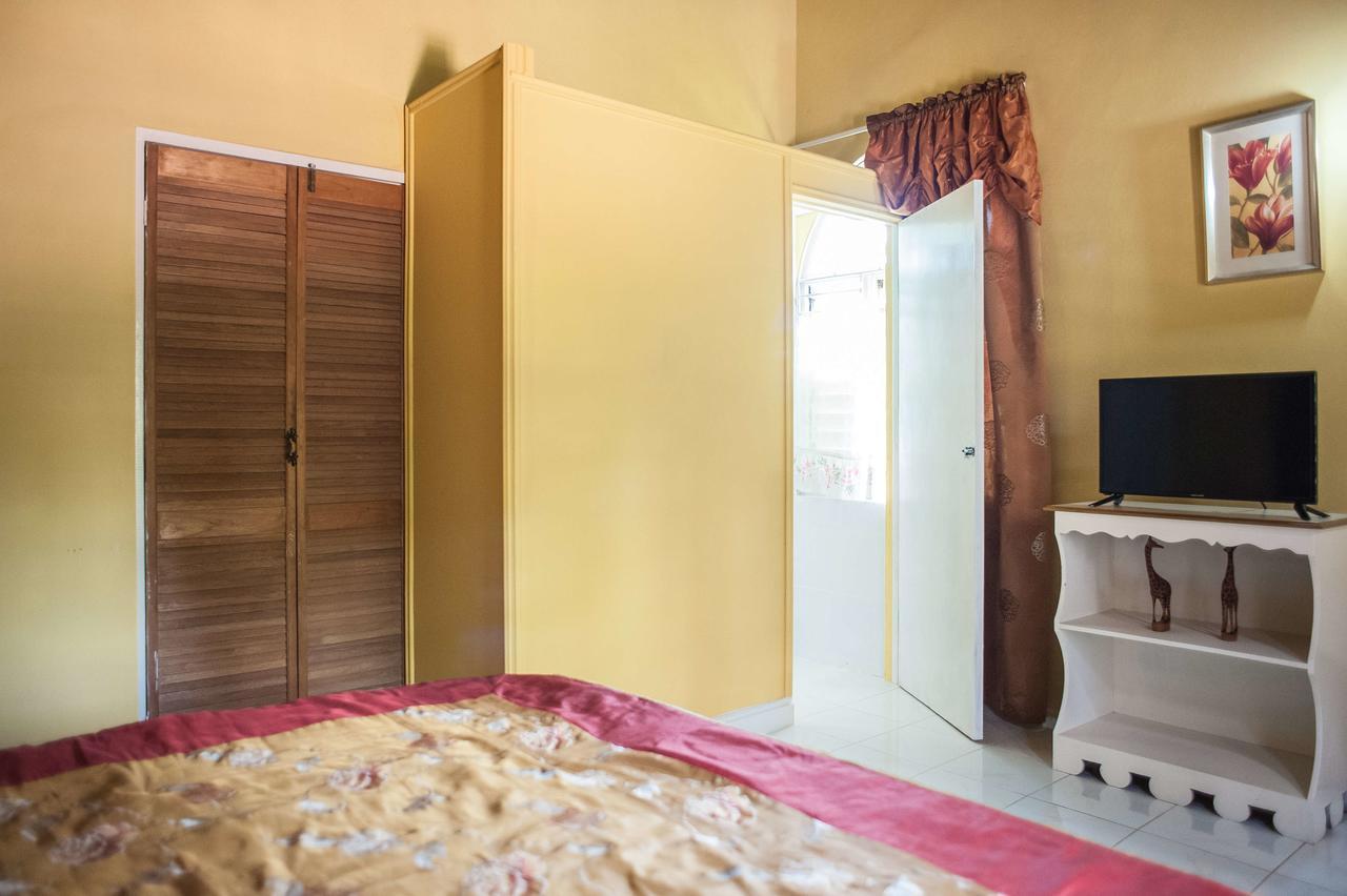 Diamond Villa Guest House Montego Bay Exteriér fotografie