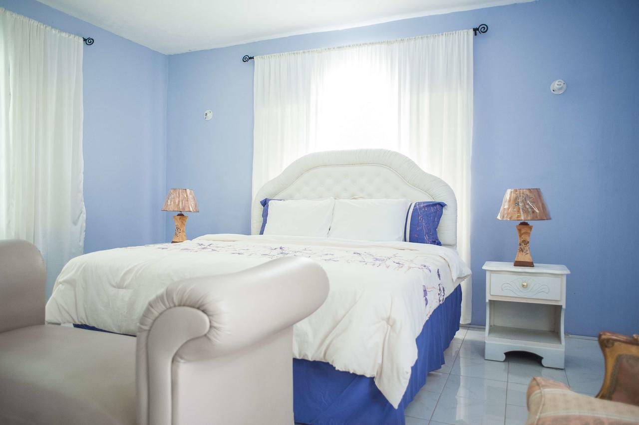 Diamond Villa Guest House Montego Bay Exteriér fotografie